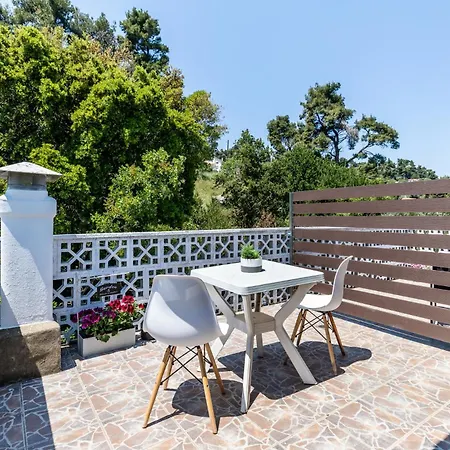 Апартаменты Estia B - & Скопелос